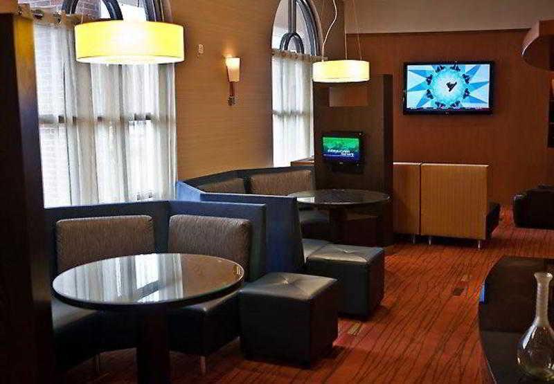 Courtyard By Marriott Springfield Downtown Hotel Restoran gambar